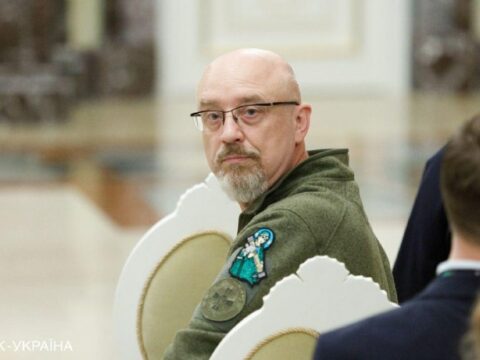 Reznikov: Vəziyyət çətin, amma idarəolunandır