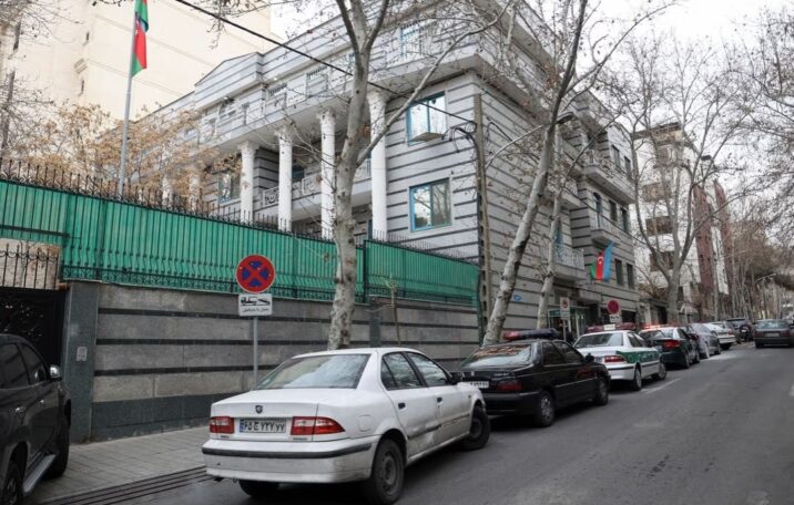 İslandiyadakı icmamız dünya ictimaiyyətinə müraciət etdi İslandiyadakı icmamız dünya ictimaiyyətinə müraciət etdi