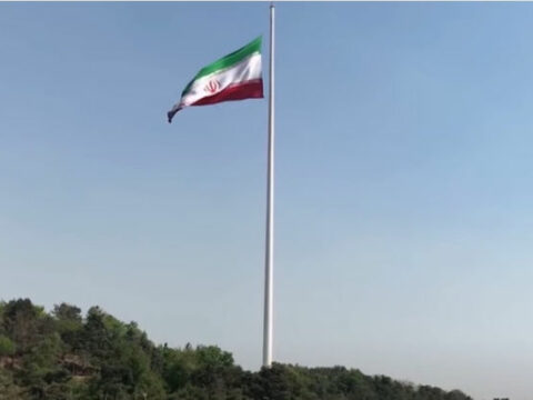 İran dini dəyərlərə niyə hörmətsizlik edir?