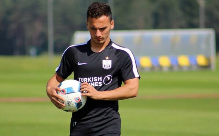 “Neftçi”nin futbolçusu yenidən zədələnib “Neftçi”nin futbolçusu yenidən zədələnib