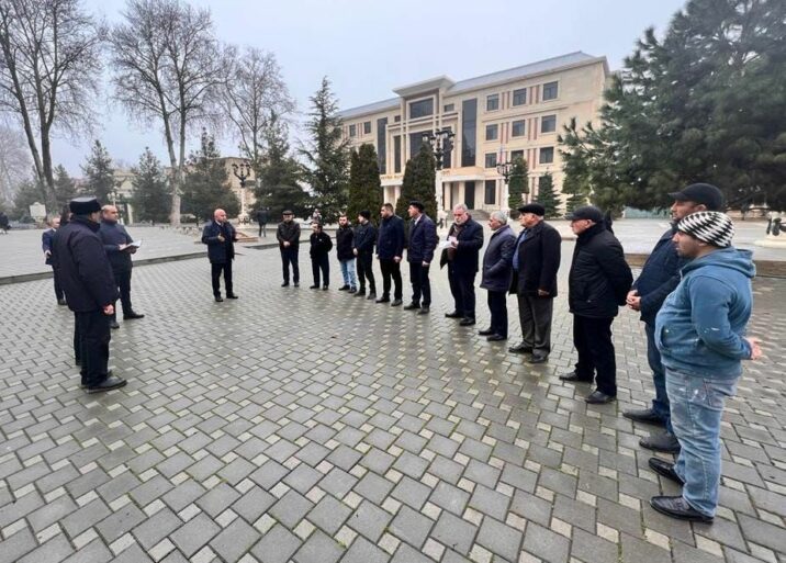 Tərtərdəki “Açıq mikrofon” aksiyasında 11 müraciət ünvanlandı Tərtərdəki “Açıq mikrofon” aksiyasında 11 müraciət ünvanlandı