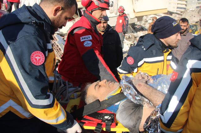 Ümid sonda ölür – Qardaş ölkədən təsirli FOTOLAR