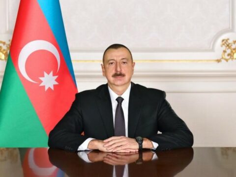 İlham Əliyev bu şəxsləri təltif etdi