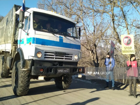 Laçın-Xankəndi yolundan RSK-nın avtomobilinin keçidinə şərait yaradılıb – VİDEO