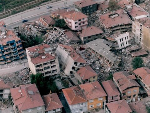 “Zəlzələnin Türkiyənin turizm sektoruna o qədər də mənfi təsir göstərəcəyini düşünmürəm”