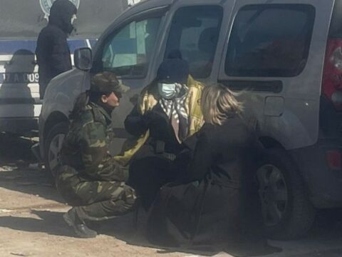 Azərbaycan psixoloqları zəlzələ bölgəsində yardım göstərir 