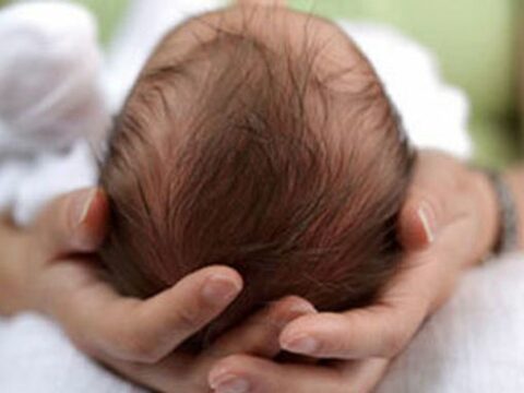 Körpənin ölü doğulması ilə bağlı cinayət işi açıldı