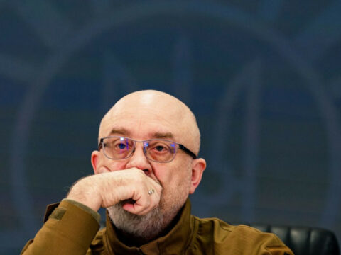 İstefamı prezident istəmədi – Reznikov