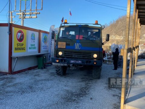 Xankəndi-Laçın yolunda sülhməramlıların 71 avtomobili maneəsiz keçib