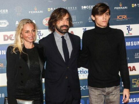 Tanınmış futbolçunun oğlu naməlum şəxslərin hücumuna məruz qalıb