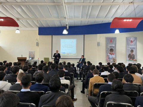 Meksikanın nüfuzlu məktəblərinin birində Azərbaycan haqqında təqdimat keçirilib