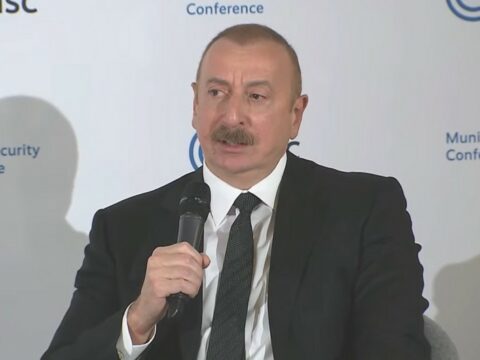 Prezident İlham Əliyev Münhen Təhlükəsizlik Konfransı çərçivəsində plenar iclasda iştirak edir