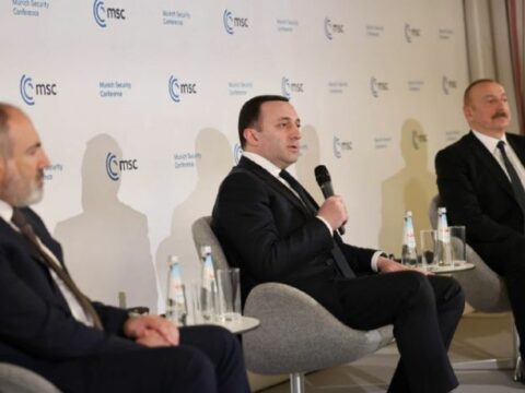 Qafqazda sülhün qorunmasında həlledici rol oynamağa hazırıq – Qaribaşvili