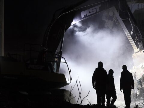 Türkiyədə zəlzələdə ölənlərin sayı 41 mini KEÇDİ