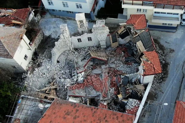 Türkiyədə dünyanın ən müqəddəs ziyarətgahlarından biri tamamilə dağıldı Türkiyədə dünyanın ən müqəddəs ziyarətgahlarından biri tamamilə dağıldı