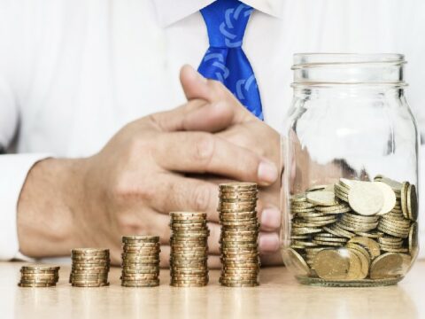 Fəhlə və jurnalist kimi onlar da vergi ÖDƏMƏLİDİR