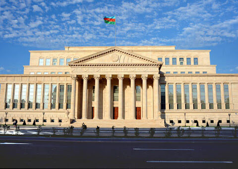 Ali Məhkəmə sabiq prokurorla bağlı qərar verdi