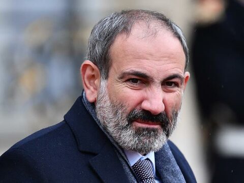 Paşinyan Qarabağdakı cinayətləri SSRİ-nin üstünə atır