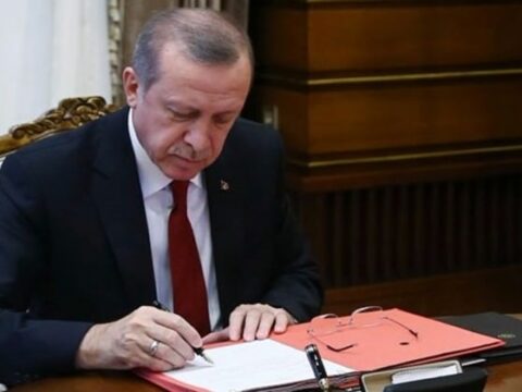 Ərdoğan bu ölkələrdəki səfirlərini geri çağırdı