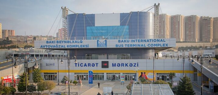 Bakıda rayon taksiləri üçün pulsuz dayanacaq yaradıldı Bakıda rayon taksiləri üçün pulsuz dayanacaq yaradıldı