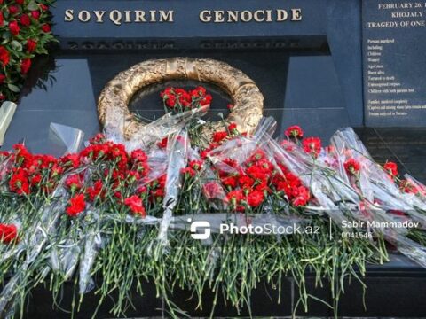 Xocalı soyqırımı qurbanlarının xatirəsi yad edilir – VİDEO