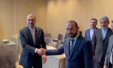 Mirzoyan Abdullahianla görüşdü – VİDEO