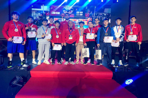 Azərbaycan boksçuları beynəlxalq turnirdə 18 medal qazanıb Azərbaycan boksçuları beynəlxalq turnirdə 18 medal qazanıb