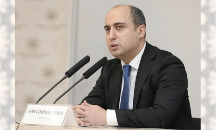 Nazir məktəblərdə 8 Mart hədiyyəsindən danışdı Nazir məktəblərdə 8 Mart hədiyyəsindən danışdı