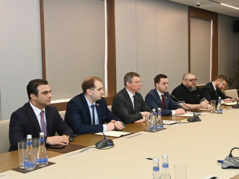 Vladimir Kreydenko Ukraynaya göstərdiyi humanitar yardımlara görə Azərbaycana təşəkkür edib