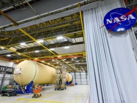 NASA astronavtları Aya göndərir 