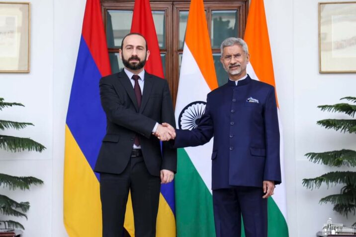 Mirzoyan hindistanlı həmkarı ilə Laçın yolunu müzakirə etdi Mirzoyan hindistanlı həmkarı ilə Laçın yolunu müzakirə etdi