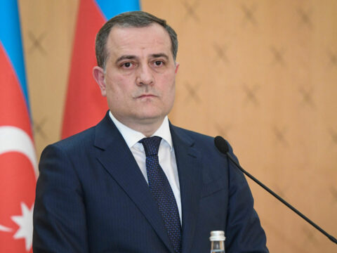 Ceyhun Bayramov Qətərə işgüzar səfərə gedib