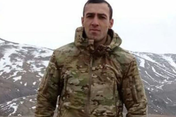 Şəhid baş leytenant Kamran Hüseynov dəfn edilib Şəhid baş leytenant Kamran Hüseynov dəfn edilib