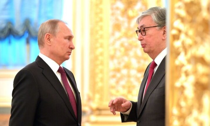 Tokayevlə Putin nəqliyyat dəhlizindən DANIŞDI Tokayevlə Putin nəqliyyat dəhlizindən DANIŞDI