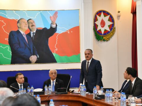 Müşfiq Əmirov sədr seçildi
