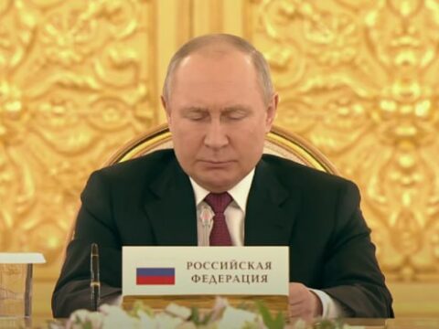 Putin təbliğat maşınına nəzarəti itirib