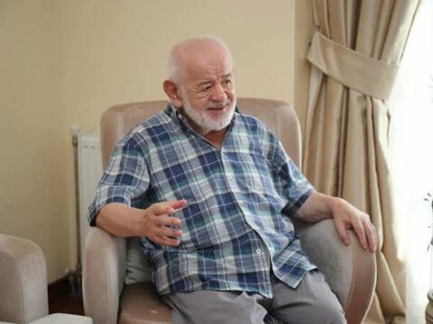 Nazirə ağır itki: Atası vəfat etdi