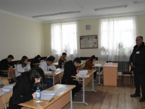 Quba, Qusar və Şabran rayonlarından 3205 şagird buraxılış imtahanlarında iştirak edib