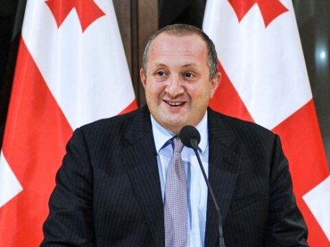 İnqilab istəmirəm, ancaq hakimiyyət dəyişməlidir