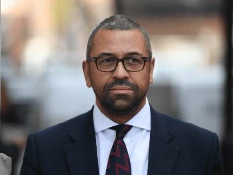 Blinkenin ardınca Britaniya XİN başçısı da Qazaxıstana gedir