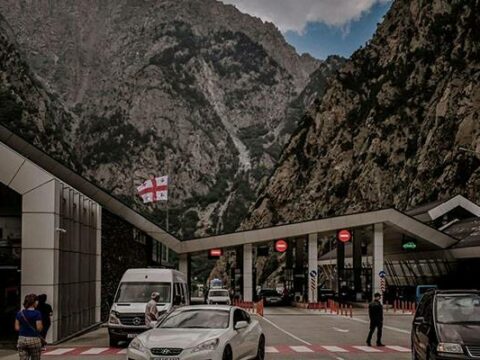 Rusiya və Ermənistanı birləşdirən yeganə yol BAĞLANDI