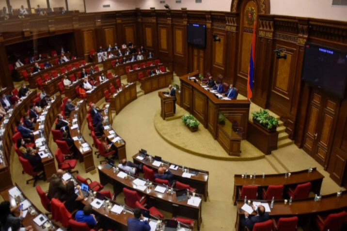 Paşinyanın partiyası parlamentdə müxalifətin Qarabağla bağlı bəyanat layihəsini dəstəkləməyib Paşinyanın partiyası parlamentdə müxalifətin Qarabağla bağlı bəyanat layihəsini dəstəkləməyib