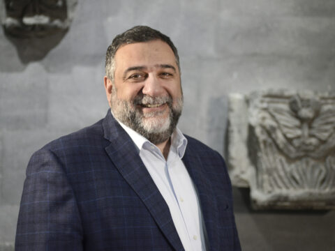 Vardanyandan XƏBƏR VAR