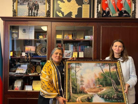 Qənirə Paşayeva şəhid Ramin Quliyevin anası ilə görüşüb