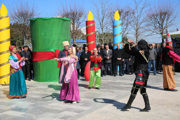 Bakı teatrlarının bölgələrə Novruz səfərləri başlanır Bakı teatrlarının bölgələrə Novruz səfərləri başlanır