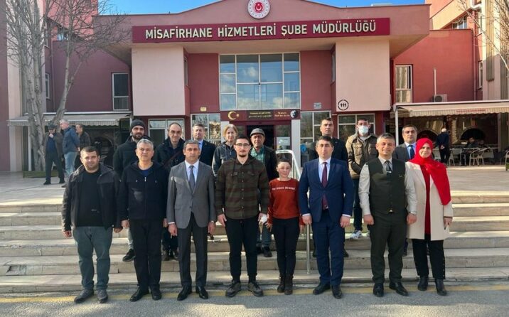 Səfirlik əməkdaşları Türkiyədə müalicə alan müharibə iştirakçılarını, hərbçiləri ziyarət edib Səfirlik əməkdaşları Türkiyədə müalicə alan müharibə iştirakçılarını, hərbçiləri ziyarət edib