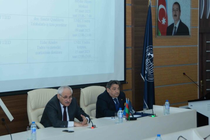 UNEC-də Elm festivalı çərçivəsində müxtəlif mövzularda 18 tədbir təşkil olundu UNEC-də Elm festivalı çərçivəsində müxtəlif mövzularda 18 tədbir təşkil olundu