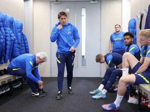 Kontedən futbolçulara görülməmiş cəza