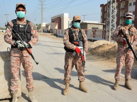 İranlı terrorçular Pakistanın 4 hərbçisini ÖLDÜRDÜ