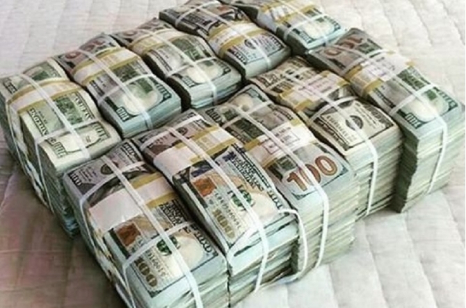 Dollar neçəyədir? Dollar neçəyədir?